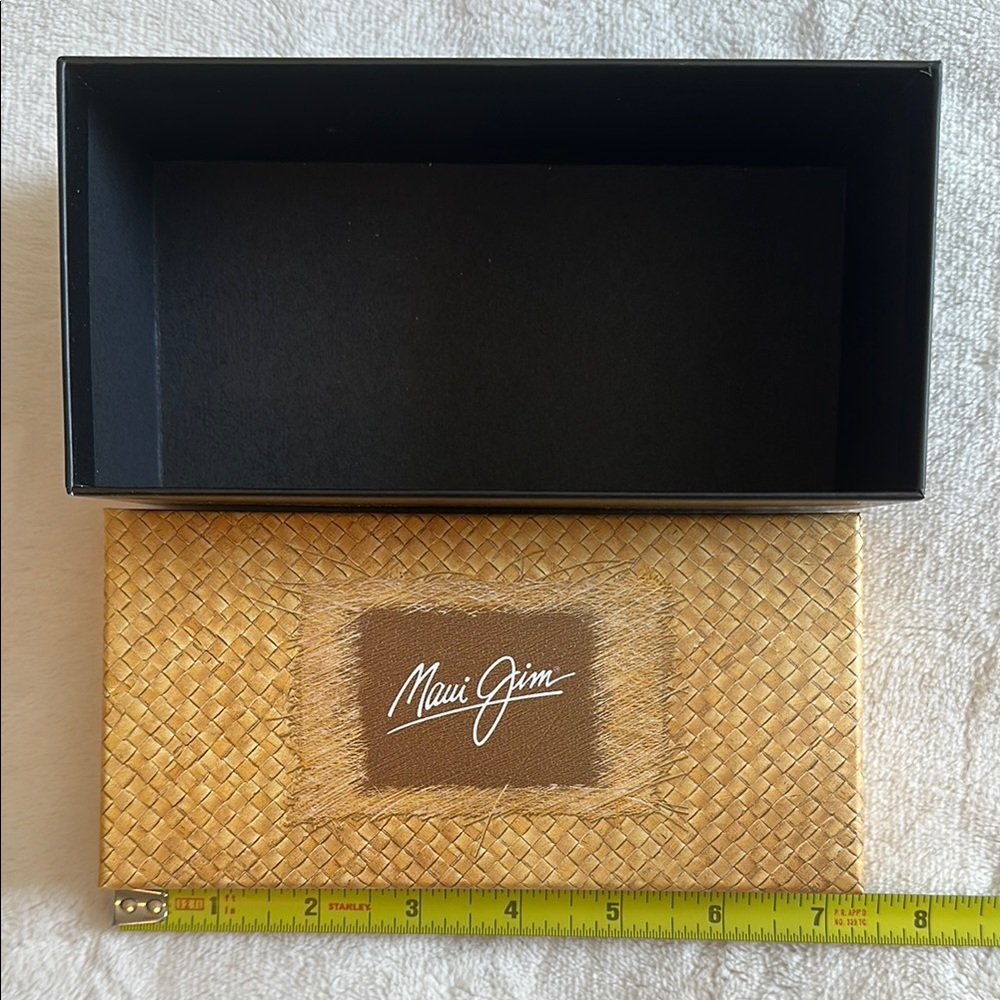 Maui Jim Brown for Sunglasses gift /storage Box only Mint NWOT